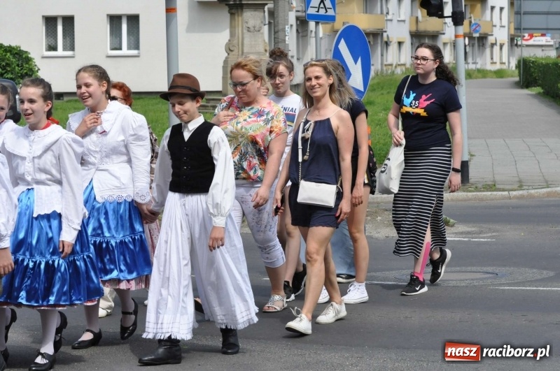 Zdjęcie w galerii na portalu naszraciborz.pl: Racibórz stał się dziś stolicą folkloru  wiadomości z regionu