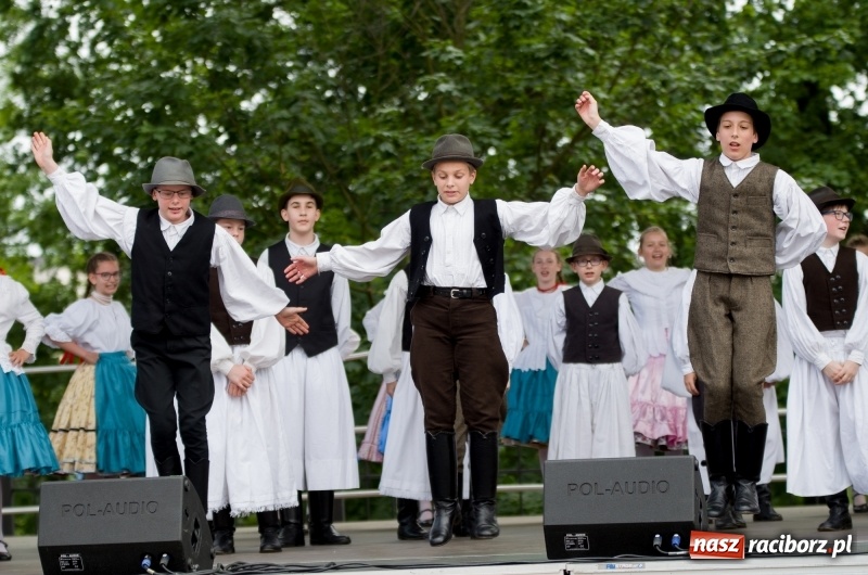 Zdjęcie w galerii na portalu naszraciborz.pl: Racibórz stał się dziś stolicą folkloru  wiadomości z regionu