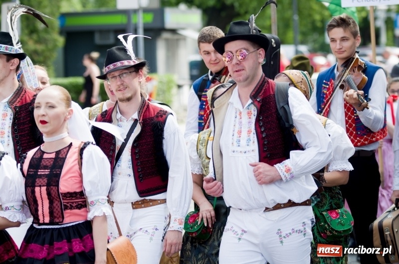 Zdjęcie w galerii na portalu naszraciborz.pl: Racibórz stał się dziś stolicą folkloru  wiadomości z regionu