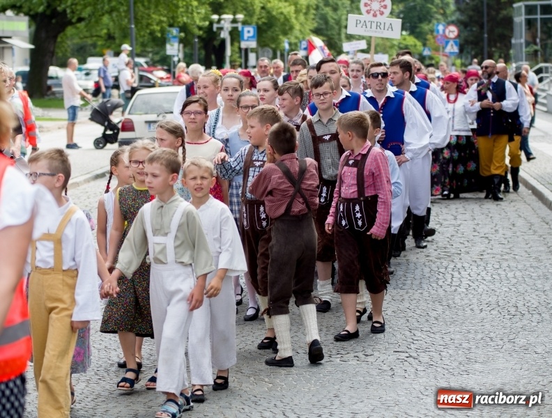 Zdjęcie w galerii na portalu naszraciborz.pl: Racibórz stał się dziś stolicą folkloru  wiadomości z regionu
