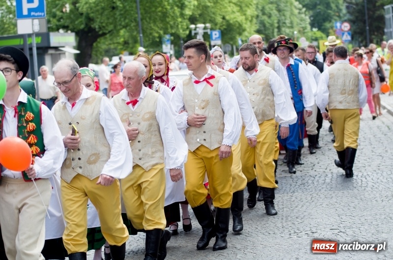 Zdjęcie w galerii na portalu naszraciborz.pl: Racibórz stał się dziś stolicą folkloru  wiadomości z regionu