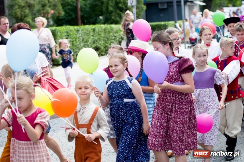 Zdjęcie w galerii na portalu naszraciborz.pl: Racibórz stał się dziś stolicą folkloru  wiadomości z regionu