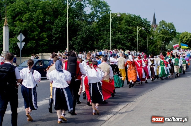 Zdjęcie w galerii na portalu naszraciborz.pl: Racibórz stał się dziś stolicą folkloru  wiadomości z regionu