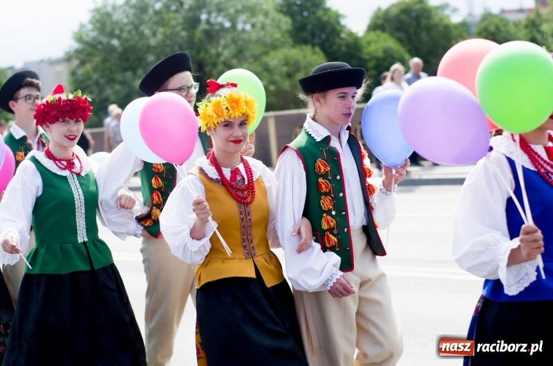 Zdjęcie w galerii na portalu naszraciborz.pl: Racibórz stał się dziś stolicą folkloru  wiadomości z regionu