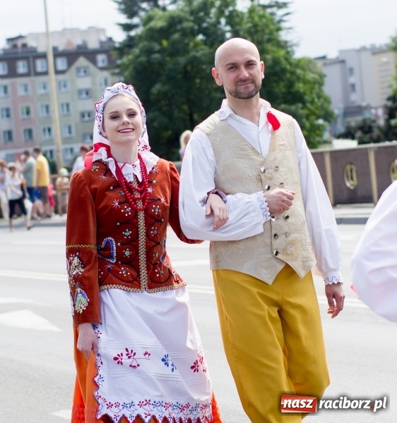 Zdjęcie w galerii na portalu naszraciborz.pl: Racibórz stał się dziś stolicą folkloru  wiadomości z regionu