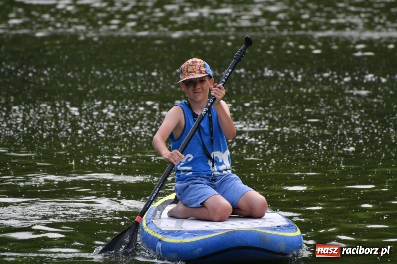 Zdjęcie w galerii na portalu naszraciborz.pl: Zmagania wodniackie na stawie gondolowym  wiadomości z regionu