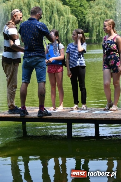 Zdjęcie w galerii na portalu naszraciborz.pl: Zmagania wodniackie na stawie gondolowym  wiadomości z regionu