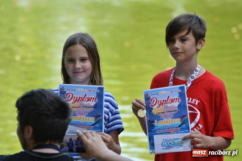 Zdjęcie w galerii na portalu naszraciborz.pl: Zmagania wodniackie na stawie gondolowym  wiadomości z regionu