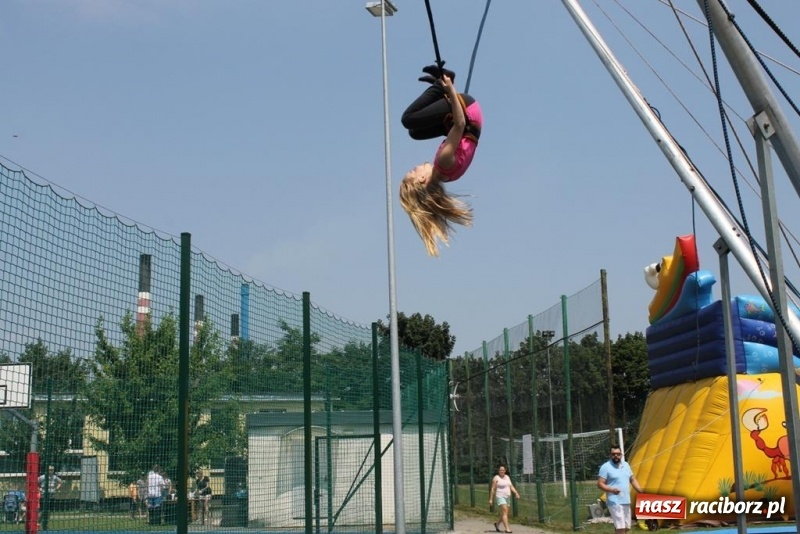 Zdjęcie w galerii na portalu naszraciborz.pl: Mieszkańcy Płoni i Obory bawili się na festynie rodzinnym  wiadomości z regionu