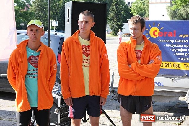 Zdjęcie w galerii na portalu naszraciborz.pl: Pobiegli z wielkim sercem wiadomości z regionu