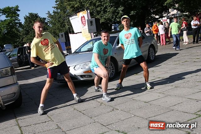 Zdjęcie w galerii na portalu naszraciborz.pl: Pobiegli z wielkim sercem wiadomości z regionu