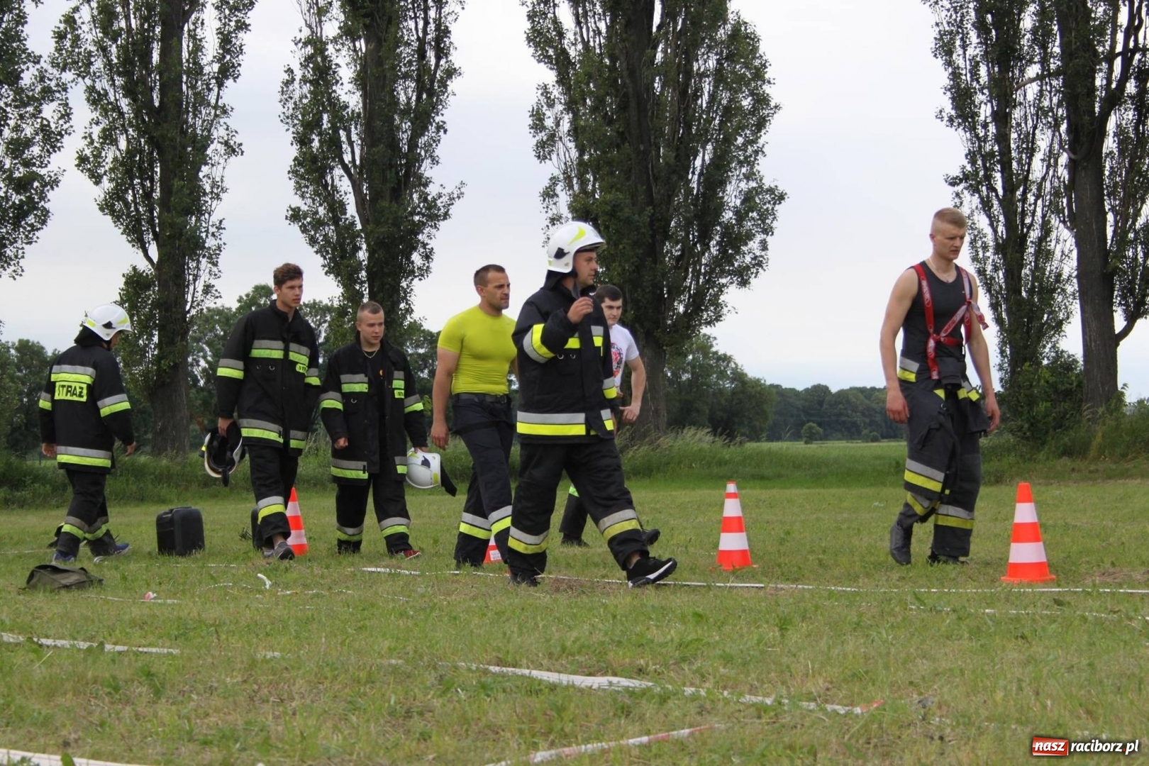 Zdjęcie w galerii na portalu naszraciborz.pl: Niezłomny strażak - rywalizacja w Wojnowicach [FOTO i WIDEO] wiadomości z regionu