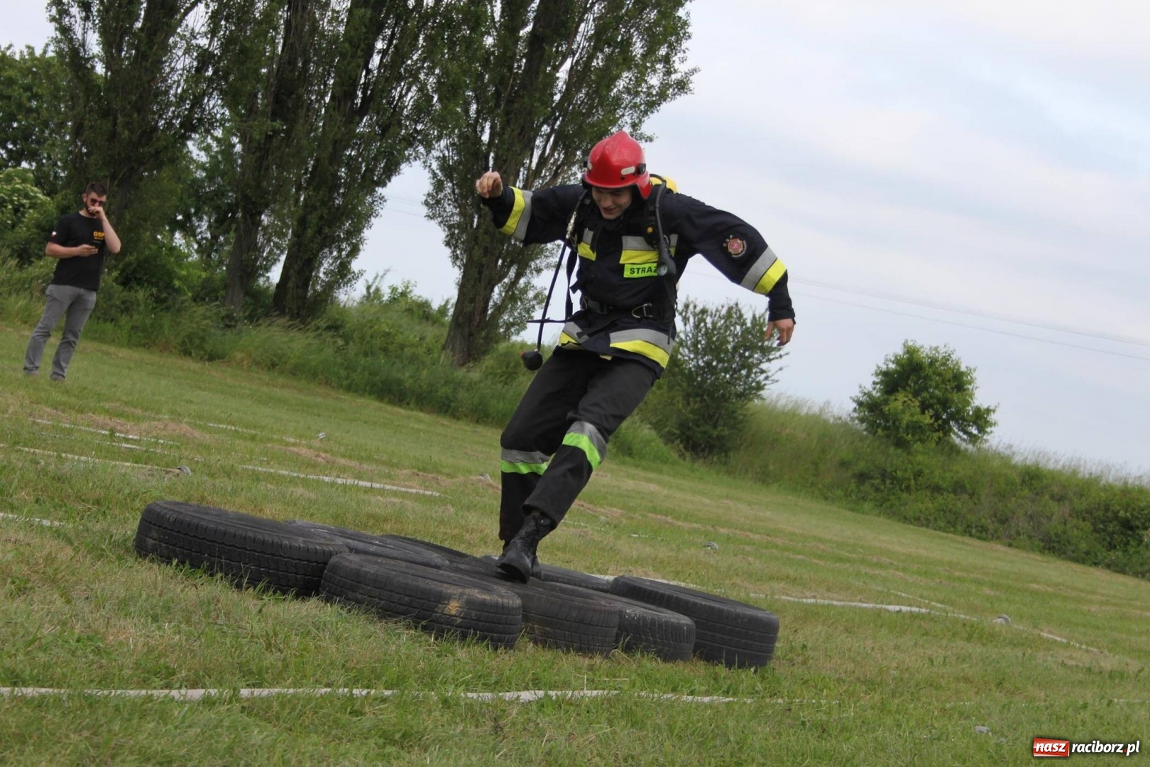 Zdjęcie w galerii na portalu naszraciborz.pl: Niezłomny strażak - rywalizacja w Wojnowicach [FOTO i WIDEO] wiadomości z regionu