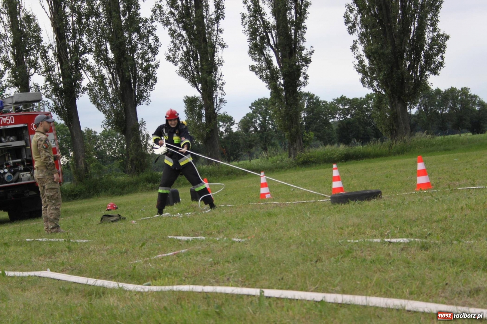 Zdjęcie w galerii na portalu naszraciborz.pl: Niezłomny strażak - rywalizacja w Wojnowicach [FOTO i WIDEO] wiadomości z regionu
