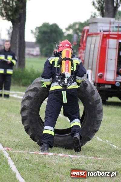 Zdjęcie w galerii na portalu naszraciborz.pl: Niezłomny strażak - rywalizacja w Wojnowicach [FOTO i WIDEO] wiadomości z regionu
