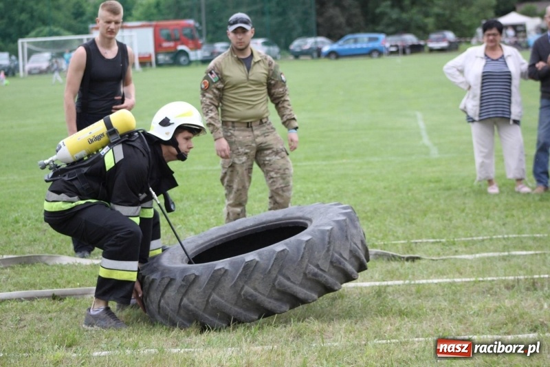Zdjęcie w galerii na portalu naszraciborz.pl: Niezłomny strażak - rywalizacja w Wojnowicach [FOTO i WIDEO] wiadomości z regionu