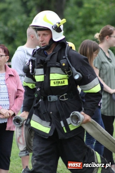 Zdjęcie w galerii na portalu naszraciborz.pl: Niezłomny strażak - rywalizacja w Wojnowicach [FOTO i WIDEO] wiadomości z regionu