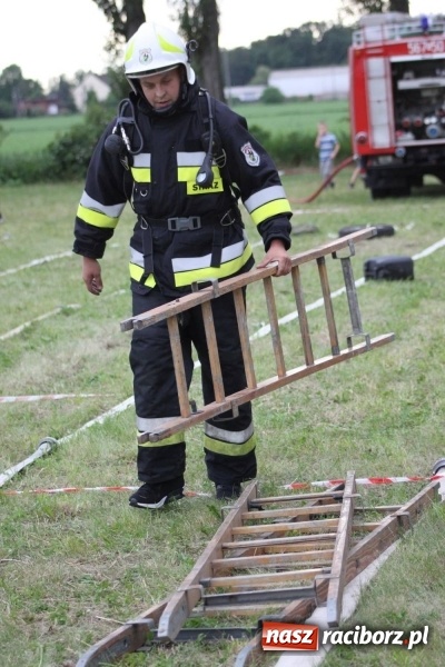 Zdjęcie w galerii na portalu naszraciborz.pl: Niezłomny strażak - rywalizacja w Wojnowicach [FOTO i WIDEO] wiadomości z regionu