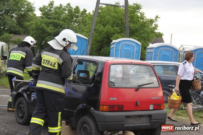 Zdjęcie w galerii na portalu naszraciborz.pl: Niezłomny strażak - rywalizacja w Wojnowicach [FOTO i WIDEO] wiadomości z regionu