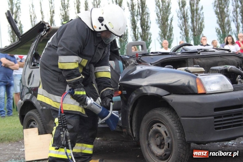 Zdjęcie w galerii na portalu naszraciborz.pl: Niezłomny strażak - rywalizacja w Wojnowicach [FOTO i WIDEO] wiadomości z regionu