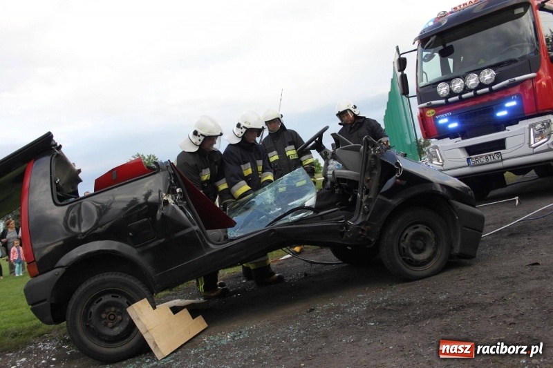Zdjęcie w galerii na portalu naszraciborz.pl: Niezłomny strażak - rywalizacja w Wojnowicach [FOTO i WIDEO] wiadomości z regionu