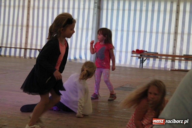 Zdjęcie w galerii na portalu naszraciborz.pl: Niezłomny strażak - rywalizacja w Wojnowicach [FOTO i WIDEO] wiadomości z regionu