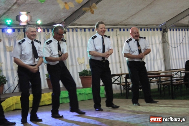 Zdjęcie w galerii na portalu naszraciborz.pl: Niezłomny strażak - rywalizacja w Wojnowicach [FOTO i WIDEO] wiadomości z regionu