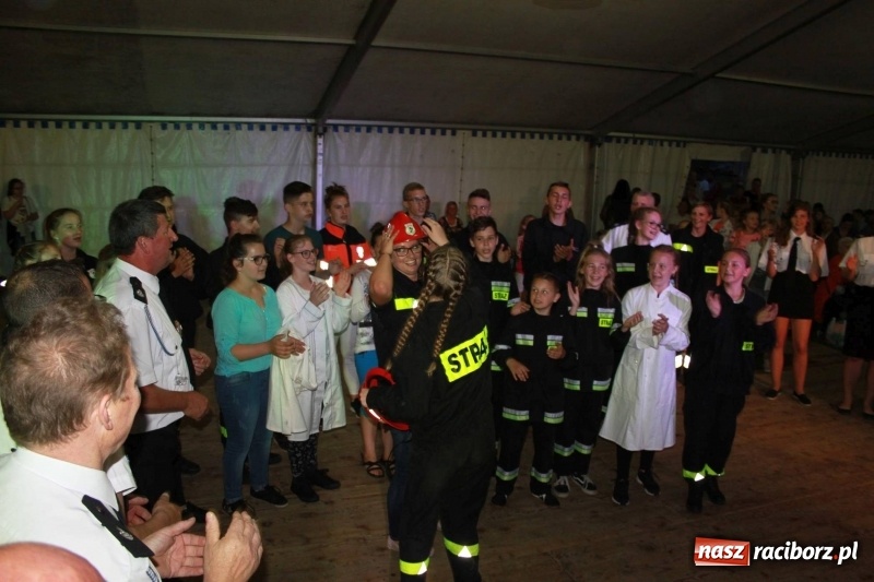 Zdjęcie w galerii na portalu naszraciborz.pl: Niezłomny strażak - rywalizacja w Wojnowicach [FOTO i WIDEO] wiadomości z regionu