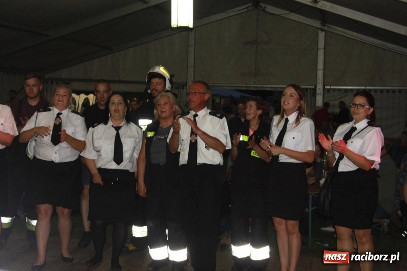 Zdjęcie w galerii na portalu naszraciborz.pl: Niezłomny strażak - rywalizacja w Wojnowicach [FOTO i WIDEO] wiadomości z regionu