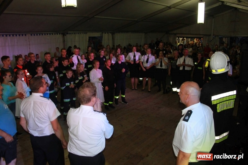 Zdjęcie w galerii na portalu naszraciborz.pl: Niezłomny strażak - rywalizacja w Wojnowicach [FOTO i WIDEO] wiadomości z regionu