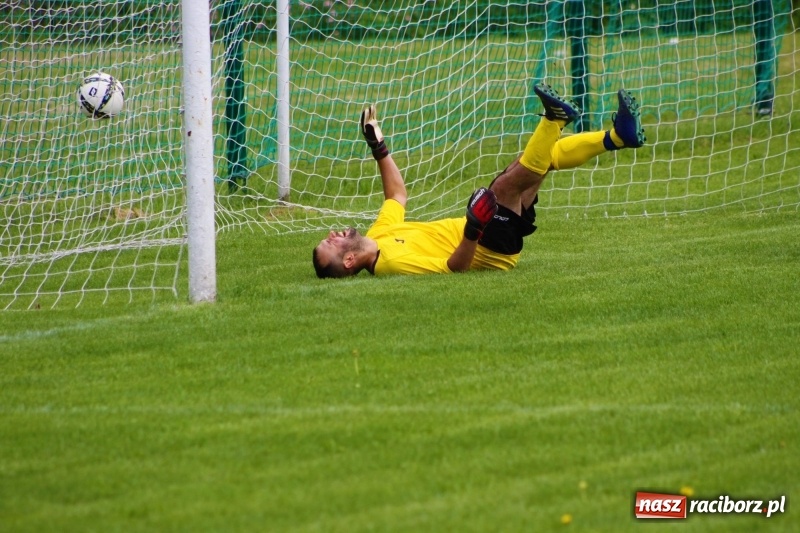 Zdjęcie w galerii na portalu naszraciborz.pl: Derby dorzecza Psiny. Wojnowice kontra Cyprzanów  wiadomości z regionu