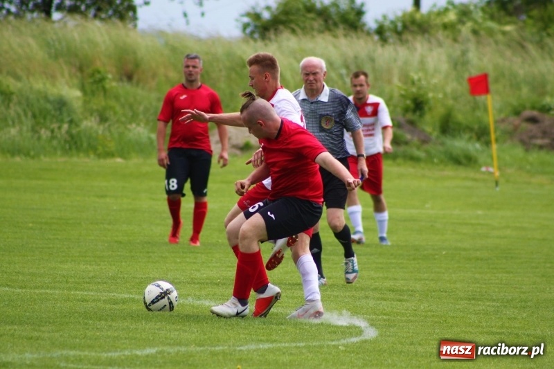 Zdjęcie w galerii na portalu naszraciborz.pl: Derby dorzecza Psiny. Wojnowice kontra Cyprzanów  wiadomości z regionu