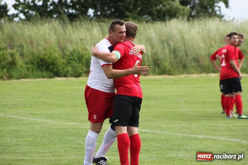 Zdjęcie w galerii na portalu naszraciborz.pl: Derby dorzecza Psiny. Wojnowice kontra Cyprzanów  wiadomości z regionu