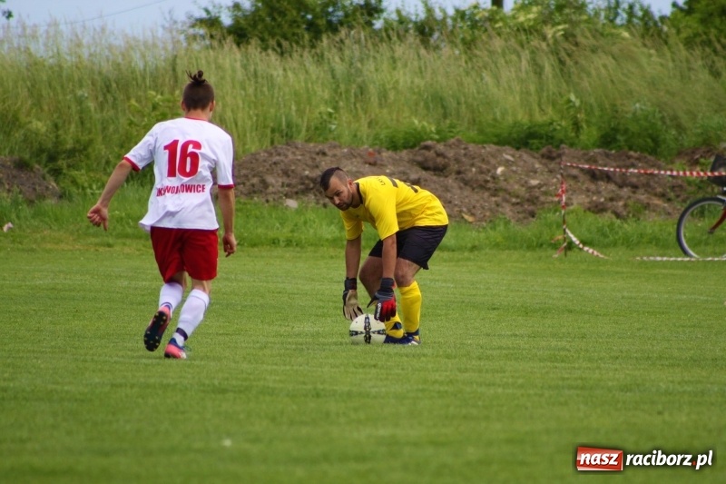Zdjęcie w galerii na portalu naszraciborz.pl: Derby dorzecza Psiny. Wojnowice kontra Cyprzanów  wiadomości z regionu