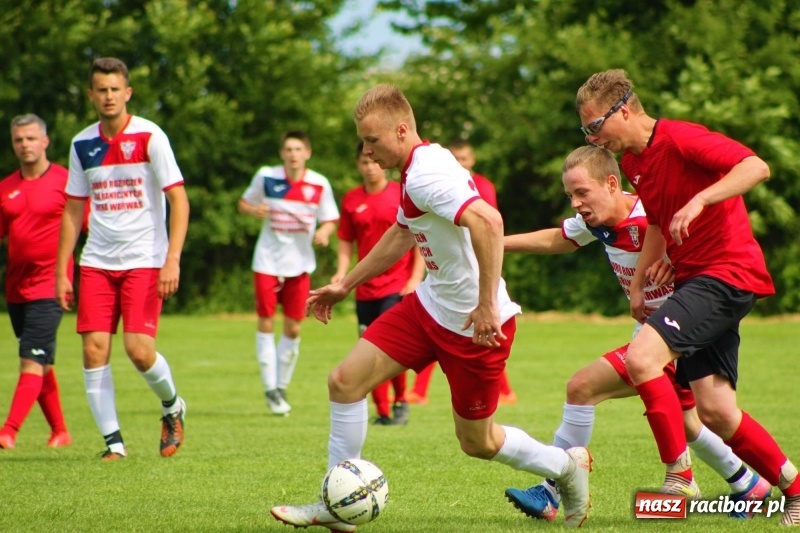 Zdjęcie w galerii na portalu naszraciborz.pl: Derby dorzecza Psiny. Wojnowice kontra Cyprzanów  wiadomości z regionu