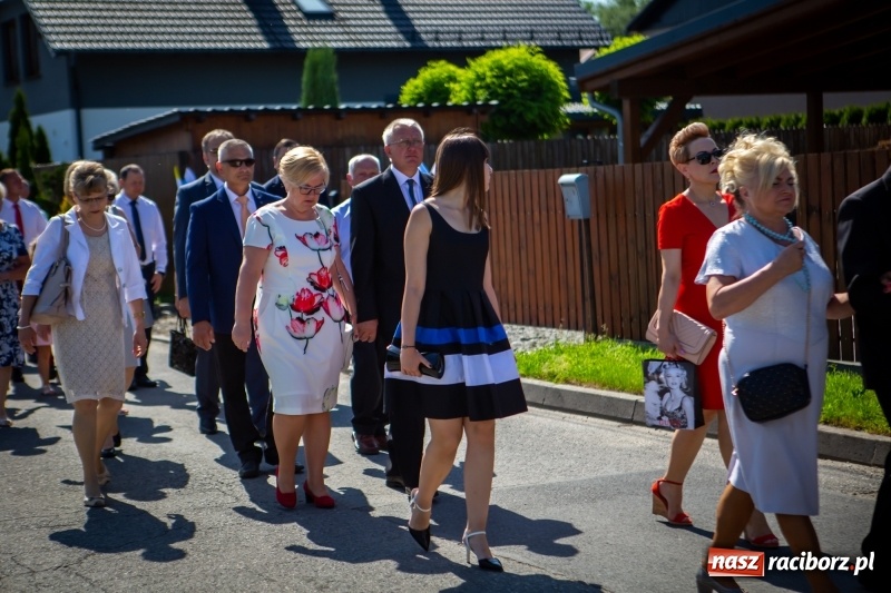 Zdjęcie w galerii na portalu naszraciborz.pl: Stara Wieś przeżywa prymicje księdza Rafała Kurka  wiadomości z regionu