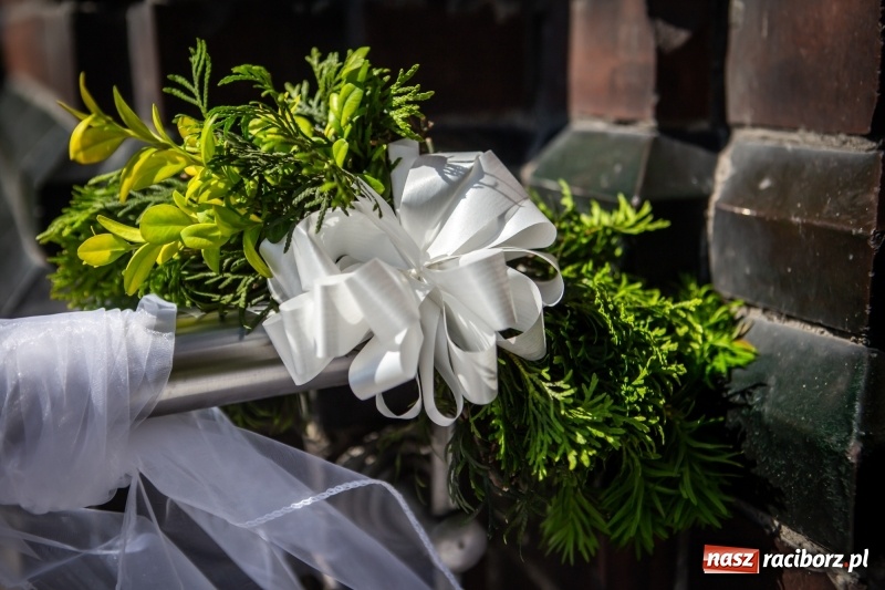 Zdjęcie w galerii na portalu naszraciborz.pl: Stara Wieś przeżywa prymicje księdza Rafała Kurka  wiadomości z regionu