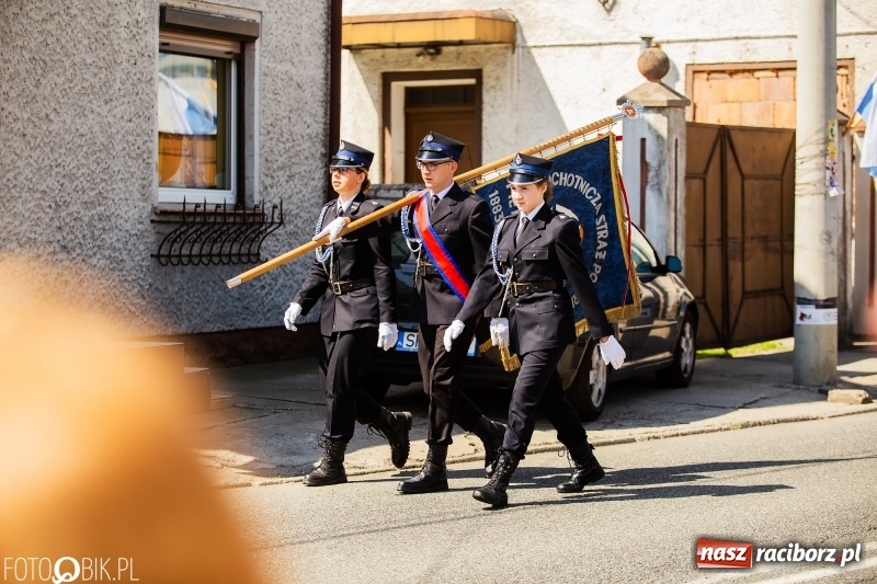 Zdjęcie w galerii na portalu naszraciborz.pl: Druh Mateusz został księdzem. Prymicje w Pietrowicach Wielkich wiadomości z regionu