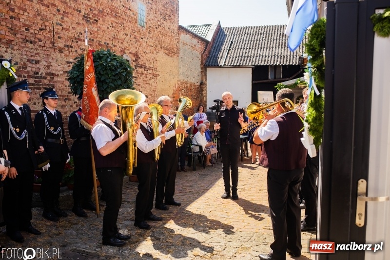 Zdjęcie w galerii na portalu naszraciborz.pl: Druh Mateusz został księdzem. Prymicje w Pietrowicach Wielkich wiadomości z regionu