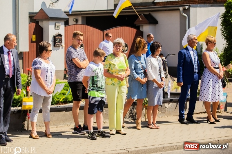 Zdjęcie w galerii na portalu naszraciborz.pl: Druh Mateusz został księdzem. Prymicje w Pietrowicach Wielkich wiadomości z regionu