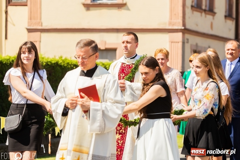 Zdjęcie w galerii na portalu naszraciborz.pl: Druh Mateusz został księdzem. Prymicje w Pietrowicach Wielkich wiadomości z regionu