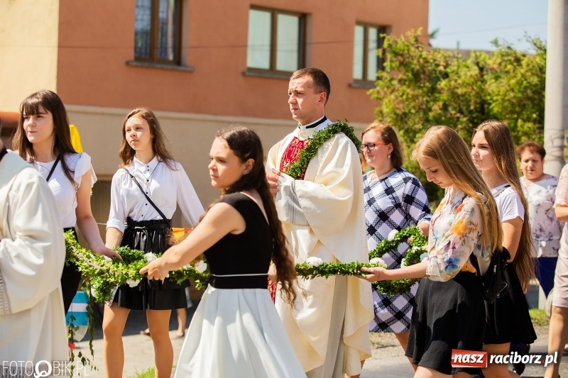 Zdjęcie w galerii na portalu naszraciborz.pl: Druh Mateusz został księdzem. Prymicje w Pietrowicach Wielkich wiadomości z regionu