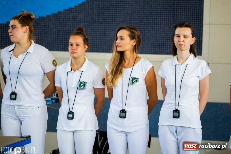 Zdjęcie w galerii na portalu naszraciborz.pl: Międzynarodowa rywalizacja pływacka z ZSOMS  wiadomości z regionu