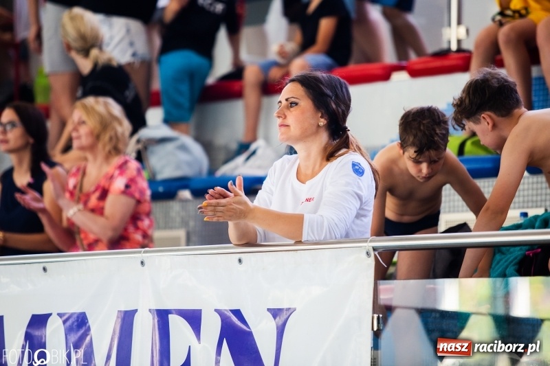 Zdjęcie w galerii na portalu naszraciborz.pl: Międzynarodowa rywalizacja pływacka z ZSOMS  wiadomości z regionu