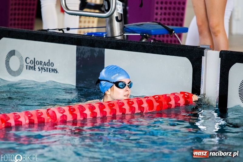 Zdjęcie w galerii na portalu naszraciborz.pl: Międzynarodowa rywalizacja pływacka z ZSOMS  wiadomości z regionu
