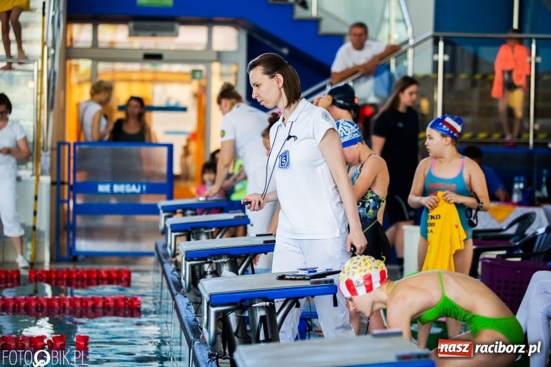 Zdjęcie w galerii na portalu naszraciborz.pl: Międzynarodowa rywalizacja pływacka z ZSOMS  wiadomości z regionu
