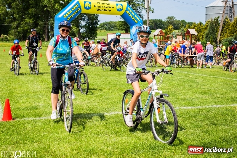 Zdjęcie w galerii na portalu naszraciborz.pl: Rodzinnie na trasę z Rowerowym Cyprzanowem  wiadomości z regionu