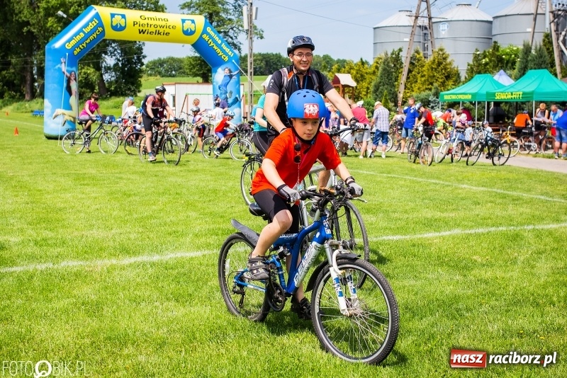 Zdjęcie w galerii na portalu naszraciborz.pl: Rodzinnie na trasę z Rowerowym Cyprzanowem  wiadomości z regionu