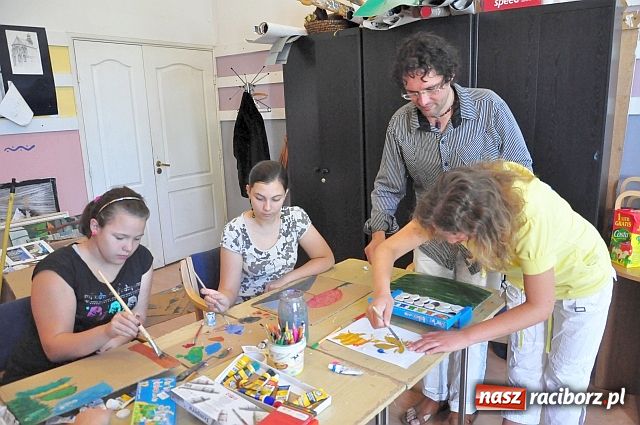 Zdjęcie w galerii na portalu naszraciborz.pl: Dla nielubiących siedzieć w domu... wiadomości z regionu