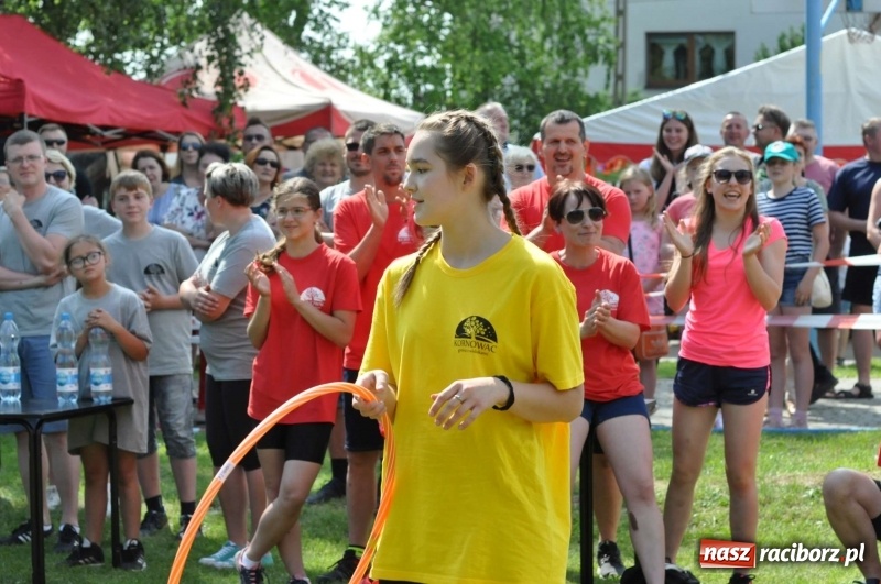 Zdjęcie w galerii na portalu naszraciborz.pl: Głośny doping w Łańcach. Polsko-czeska rywalizacja w turnieju sołectw [FOTO i WIDEO] wiadomości z regionu
